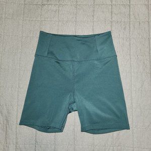 girlfriend collective Everglade FLOAT Ultralight Run Short Size S